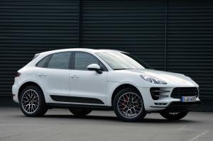 Porsche Macan Turbo 2015 года